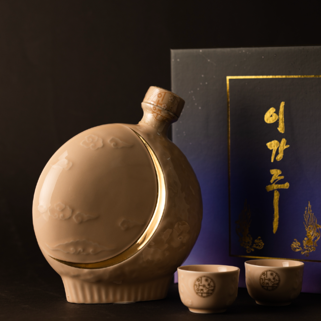 Igangju Crescent Moon Gift Set (ABV 25%), 500ml