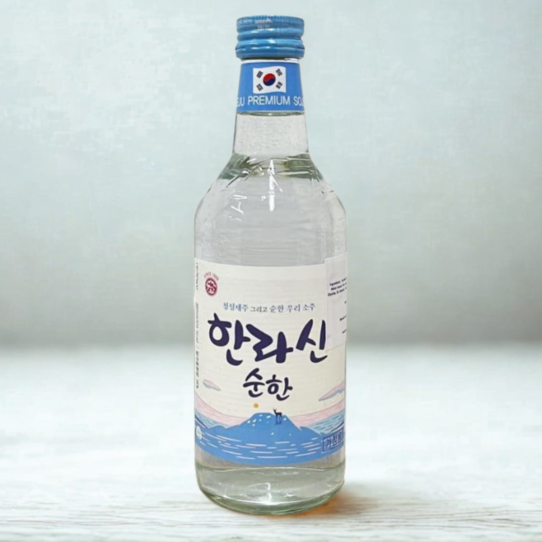 Jeju Hallasan 16 Soju (ABV 16%), 360ml