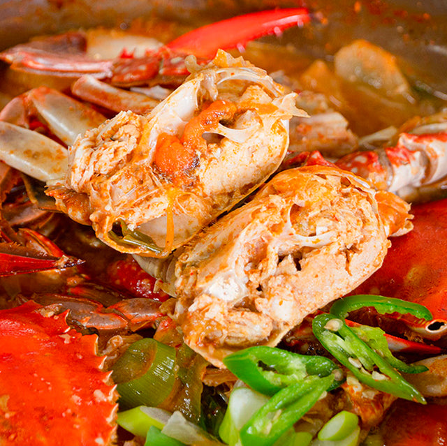 Captain Bong Spicy Crab Soup Meal Kit 얼큰 꽃게탕 밀키트, 830g